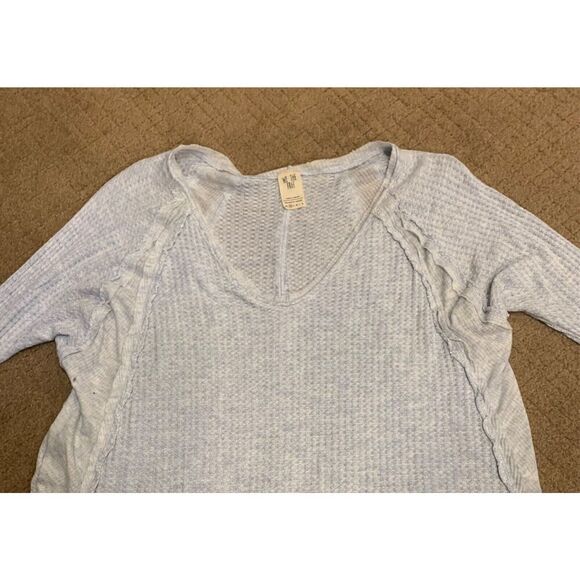 28- Free People CATALINA Blue Gray THERMAL RAW BOHO Tunic Shirt Top XS - Picture 7 of 7